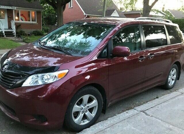 2013 Toyota Sienna 7 Places complet